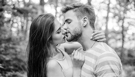 girls making out|How to Make Out for the First Time: 12 Steamy Tips .